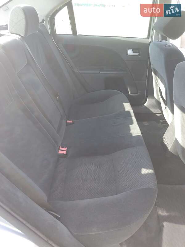 Седан Ford Mondeo 2002 в Золотоноші