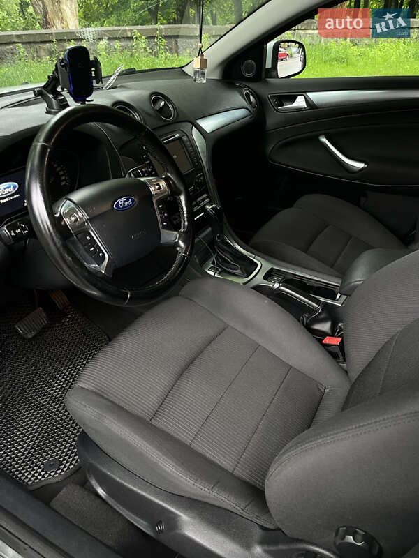 Універсал Ford Mondeo 2013 в Рівному
