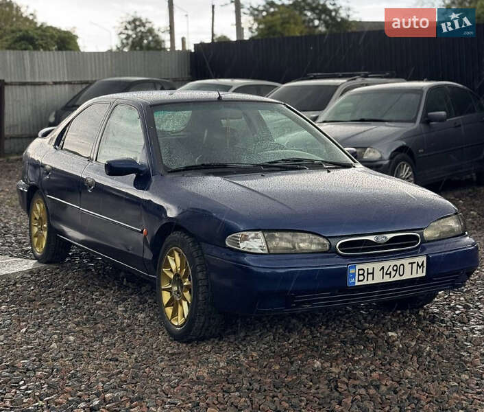 Седан Ford Mondeo 1995 в 