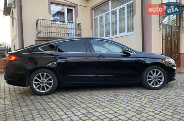 Ліфтбек Ford Mondeo 2020 в Львові