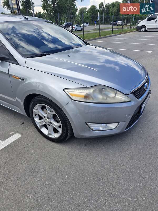 Седан Ford Mondeo 2007 в Киеве