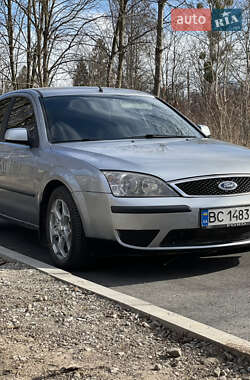 Ліфтбек Ford Mondeo 2004 в Львові
