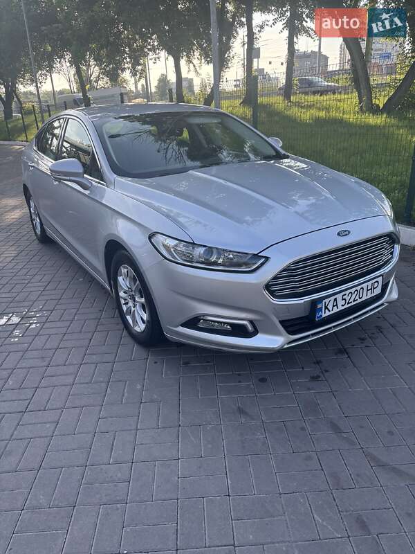 Лифтбек Ford Mondeo 2018 в 