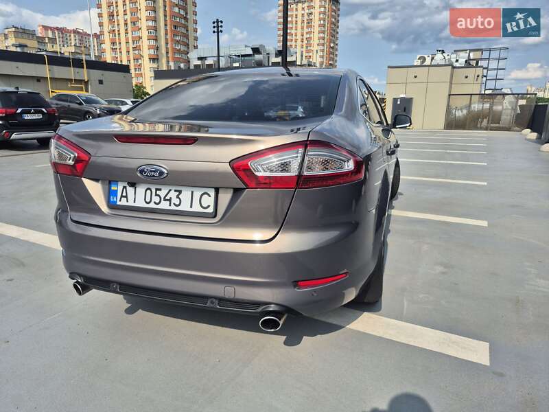 Седан Ford Mondeo 2011 в Киеве