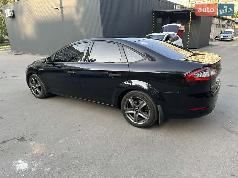 Седан Ford Mondeo 2011 в Дніпрі