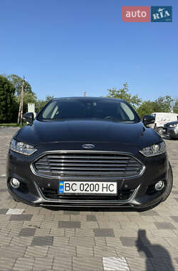 Лифтбек Ford Mondeo 2015 в 