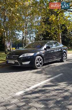 Седан Ford Mondeo 2007 в Южному