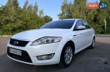 Лифтбек Ford Mondeo 2009 в 