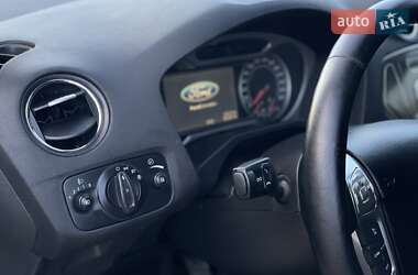 Лифтбек Ford Mondeo 2009 в 