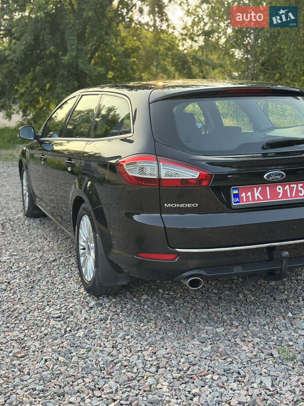 Универсал Ford Mondeo 2011 в Лубнах