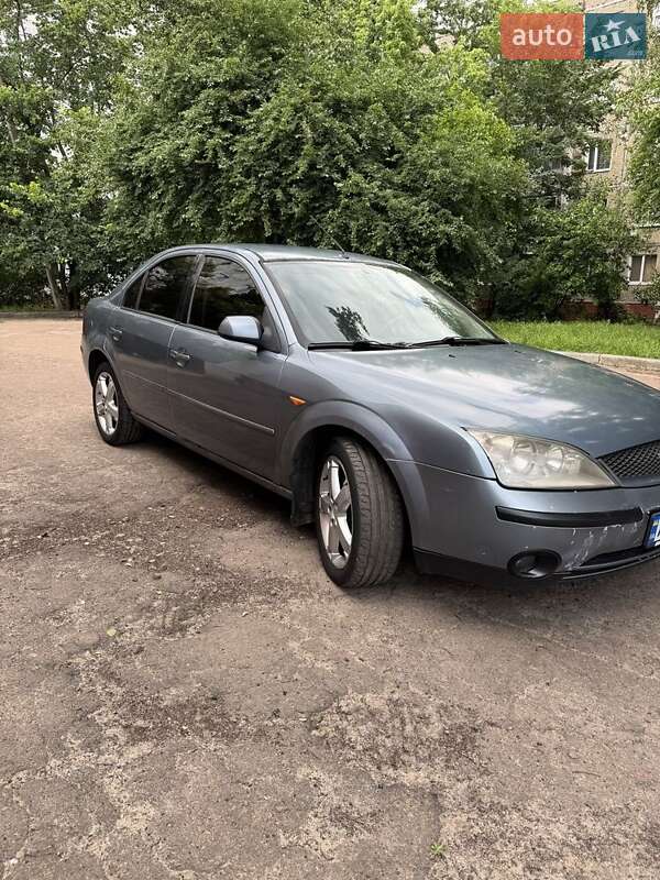 Седан Ford Mondeo 2001 в 