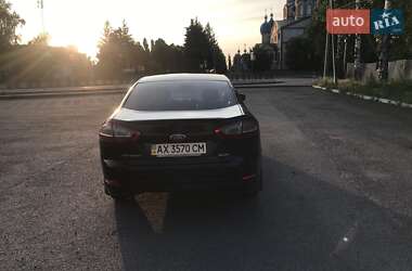 Седан Ford Mondeo 2011 в 