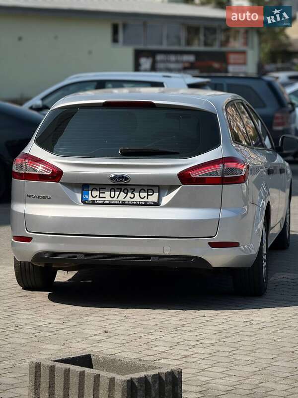 Универсал Ford Mondeo 2011 в Черновцах