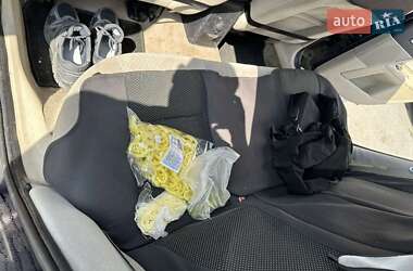 Седан Ford Mondeo 2001 в 