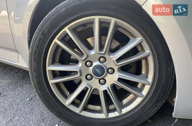 Универсал Ford Mondeo 2012 в 