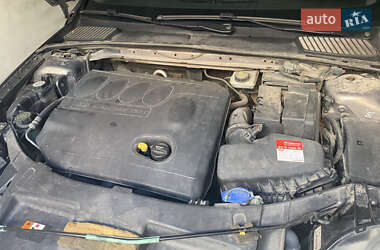 Седан Ford Mondeo 2011 в 