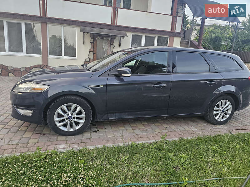 Універсал Ford Mondeo 2011 в Тернополі