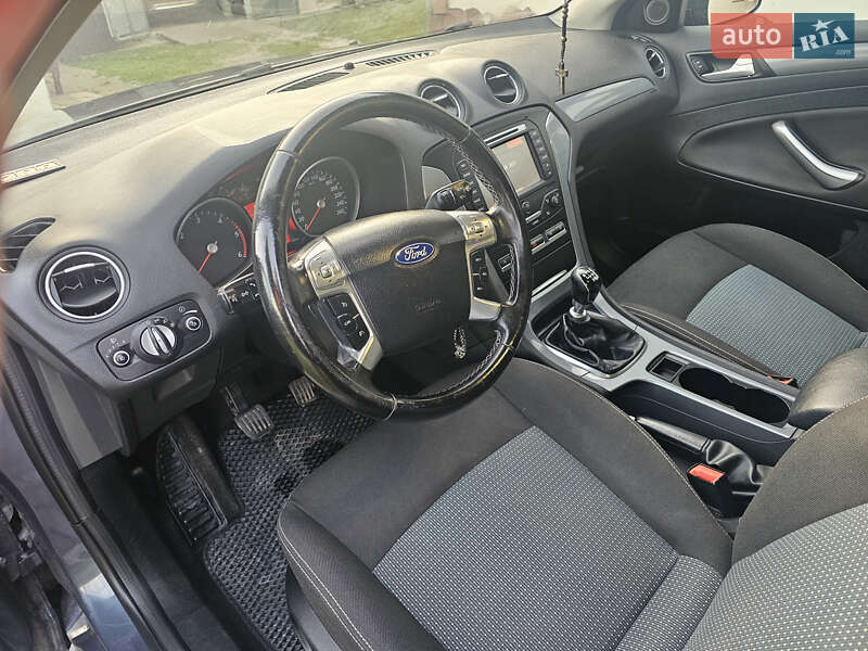 Універсал Ford Mondeo 2011 в Тернополі