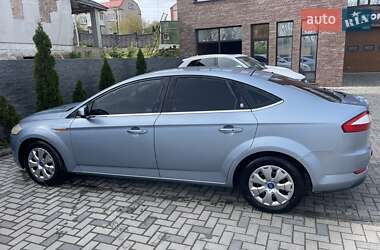 Ліфтбек Ford Mondeo 2007 в Рівному