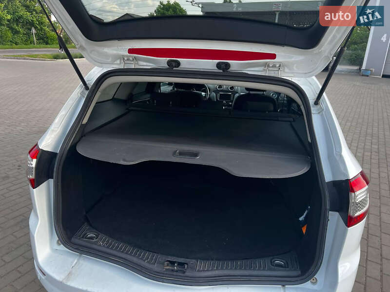 Универсал Ford Mondeo 2012 в Иваничах фото 13 Универсал Ford Mondeo 2012 в Иваничах