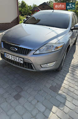 Лифтбек Ford Mondeo 2009 в 
