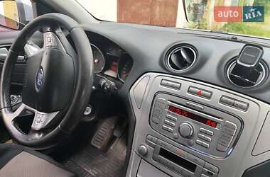 Лифтбек Ford Mondeo 2008 в 