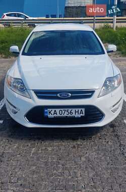 Седан Ford Mondeo 2011 в 