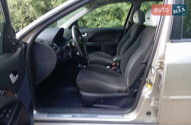 Универсал Ford Mondeo 2004 в 