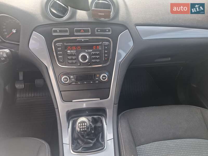Универсал Ford Mondeo 2014 в Житомире