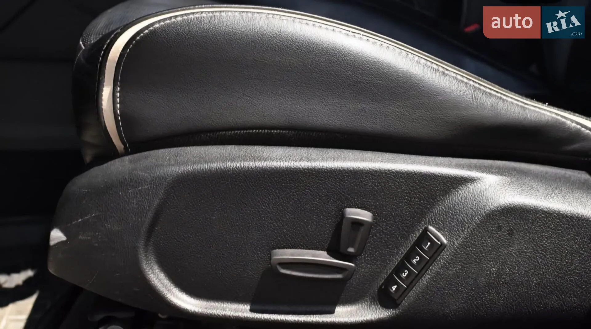 2012 Ford Mondeo - мініатюра 31