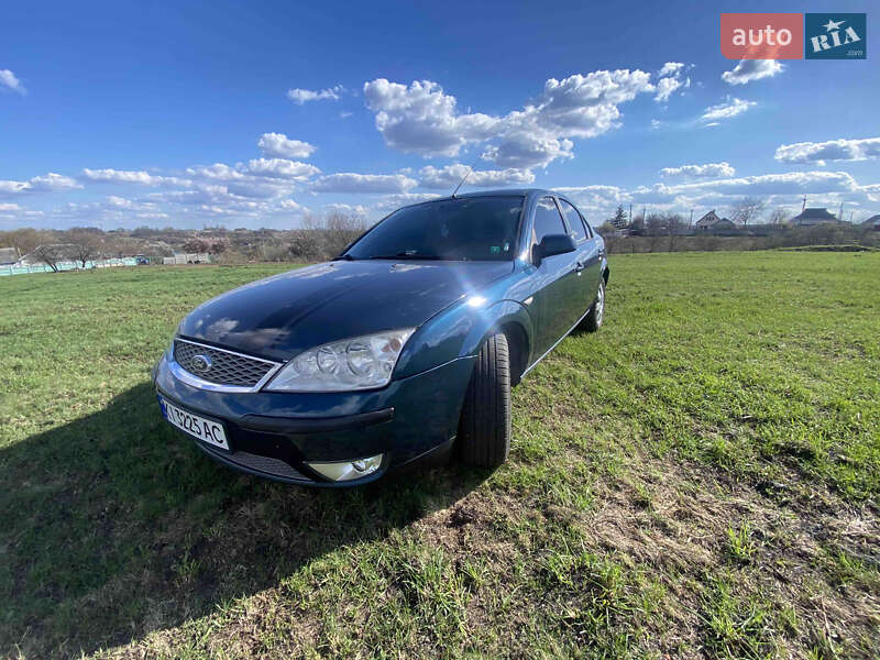 Седан Ford Mondeo 2005 в 