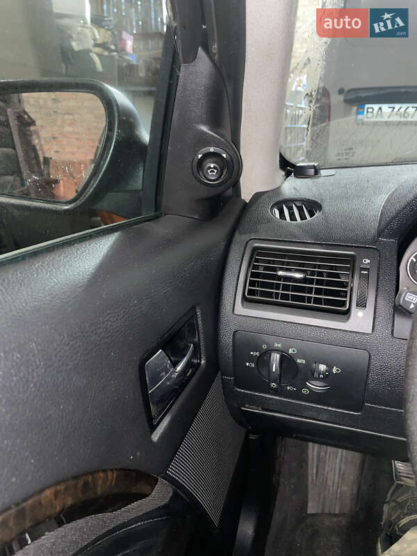 Седан Ford Mondeo 2007 в Кропивницькому фото 6 Седан Ford Mondeo 2007 в Кропивницькому