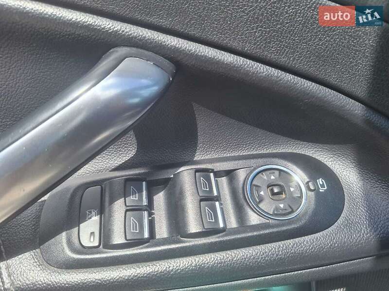 Універсал Ford Mondeo 2010 в Львові