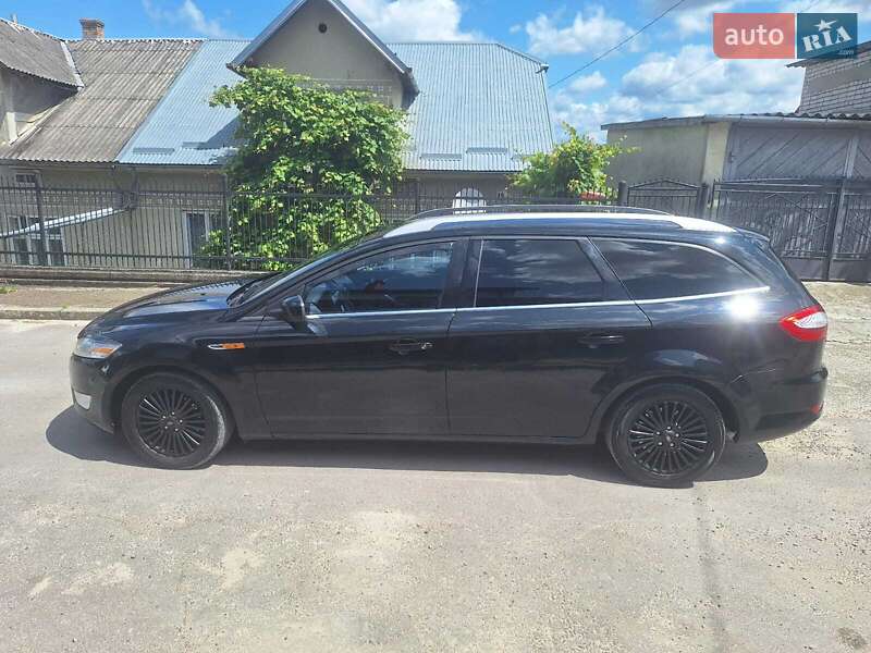 Універсал Ford Mondeo 2010 в Львові