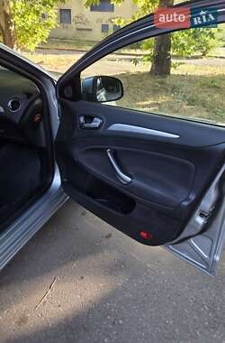 Универсал Ford Mondeo 2010 в 