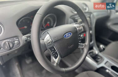 Универсал Ford Mondeo 2011 в 