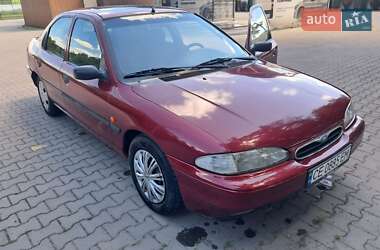 Лифтбек Ford Mondeo 1994 в 