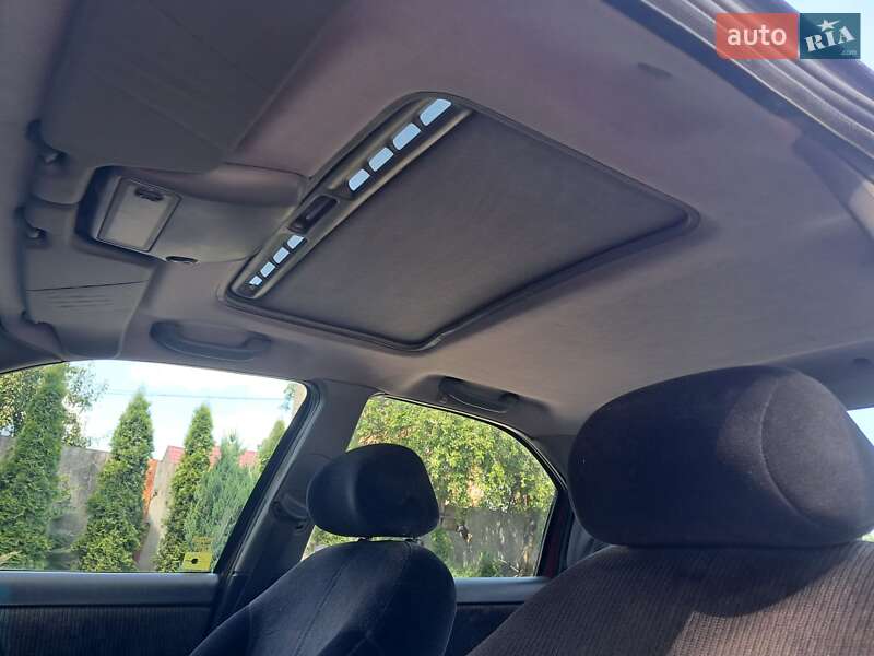 Лифтбек Ford Mondeo 1994 в Черновцах