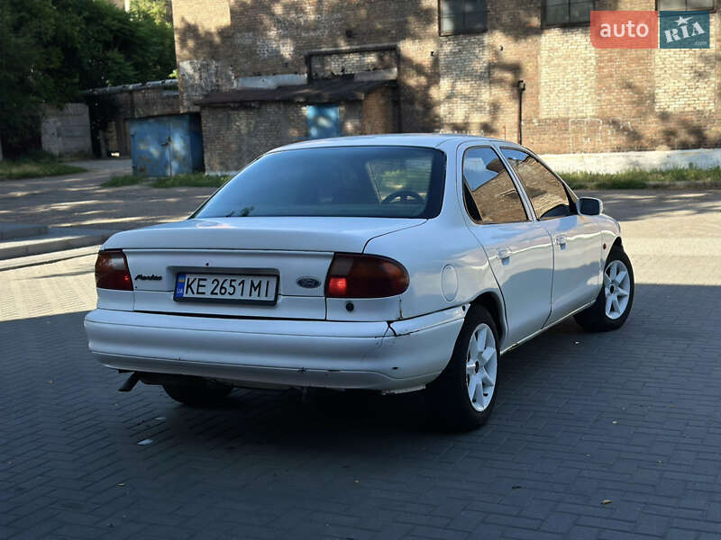 Седан Ford Mondeo 1994 в Запорожье