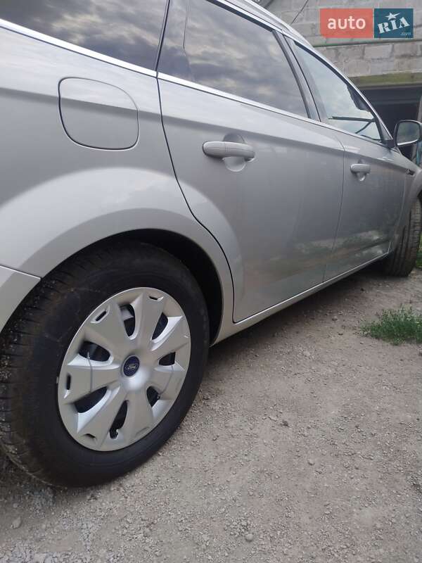 Универсал Ford Mondeo 2011 в Запорожье
