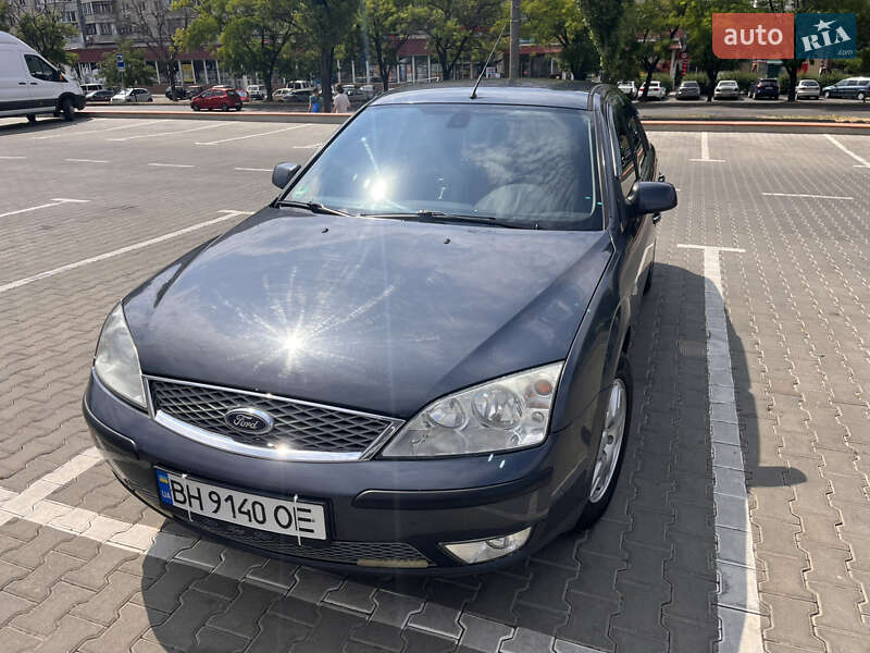Лифтбек Ford Mondeo 2005 в Одессе