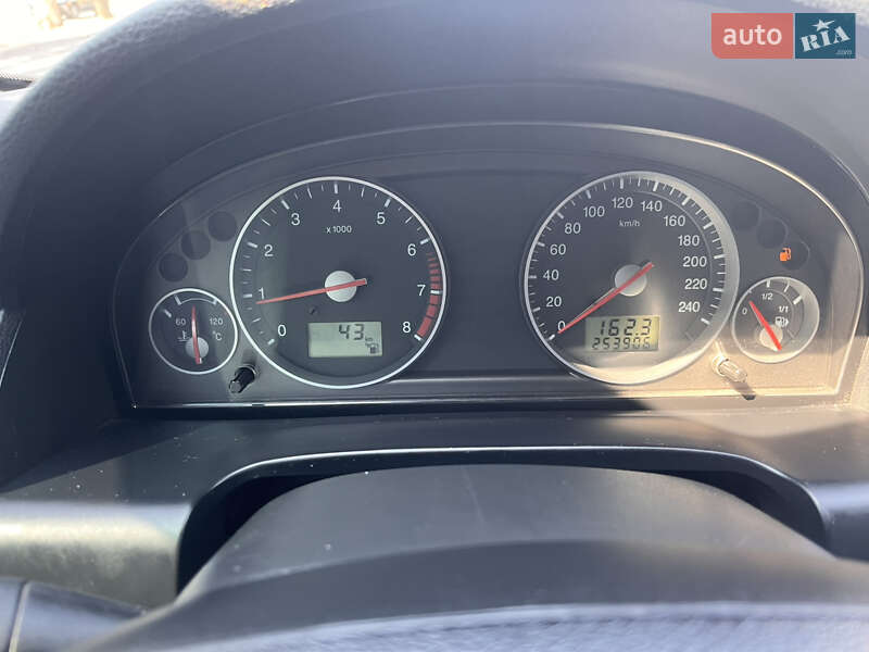 Лифтбек Ford Mondeo 2005 в Одессе