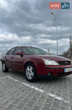Седан Ford Mondeo 2002 в Киеве