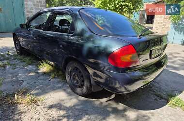 Лифтбек Ford Mondeo 1998 в 