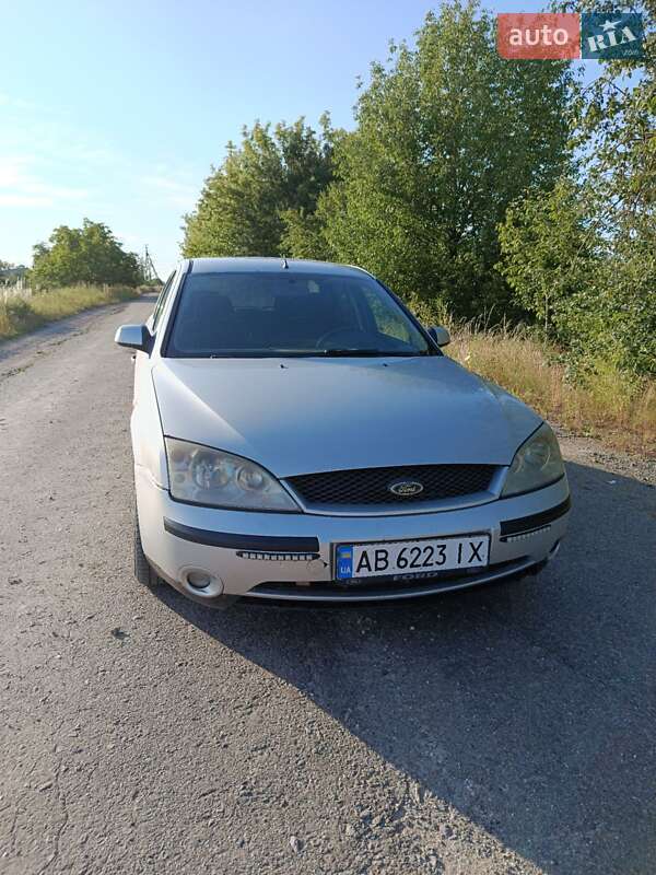 Седан Ford Mondeo 2001 в 