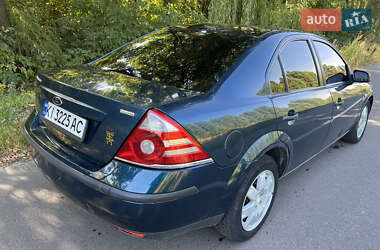 Седан Ford Mondeo 2005 в 
