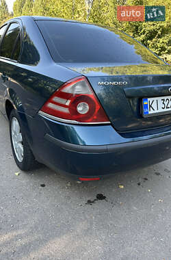 Седан Ford Mondeo 2005 в 
