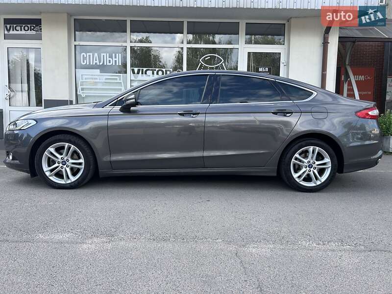 Седан Ford Mondeo 2016 в Луцке