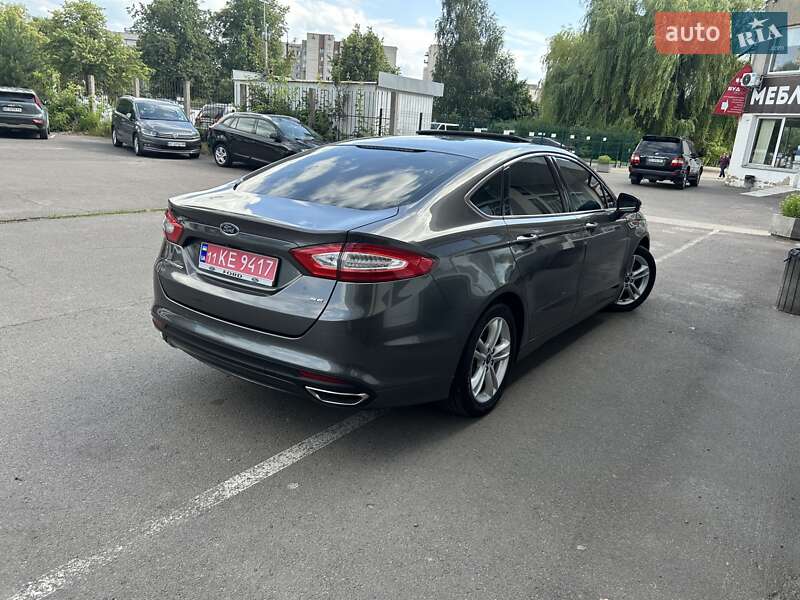 Седан Ford Mondeo 2016 в Луцке