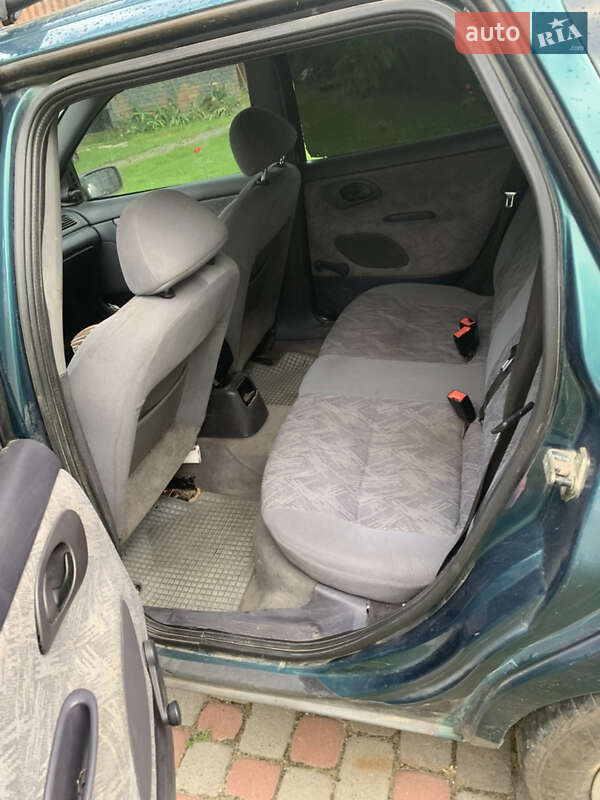 Универсал Ford Mondeo 1997 в Городке